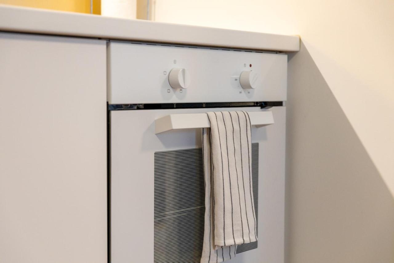 Charming 1Br In Superb Location, Free Parking & Wi-Fi Daire Tallinn Dış mekan fotoğraf