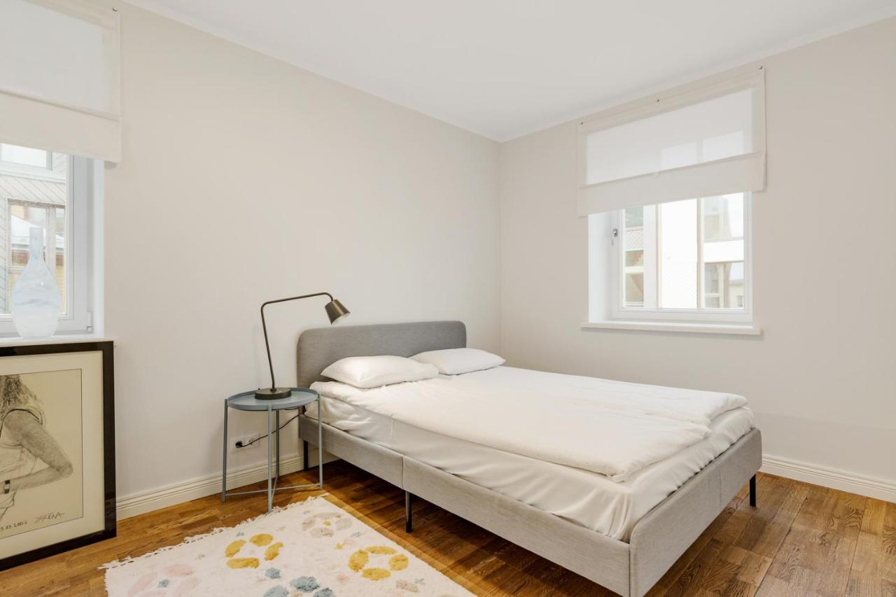 Charming 1Br In Superb Location, Free Parking & Wi-Fi Daire Tallinn Dış mekan fotoğraf