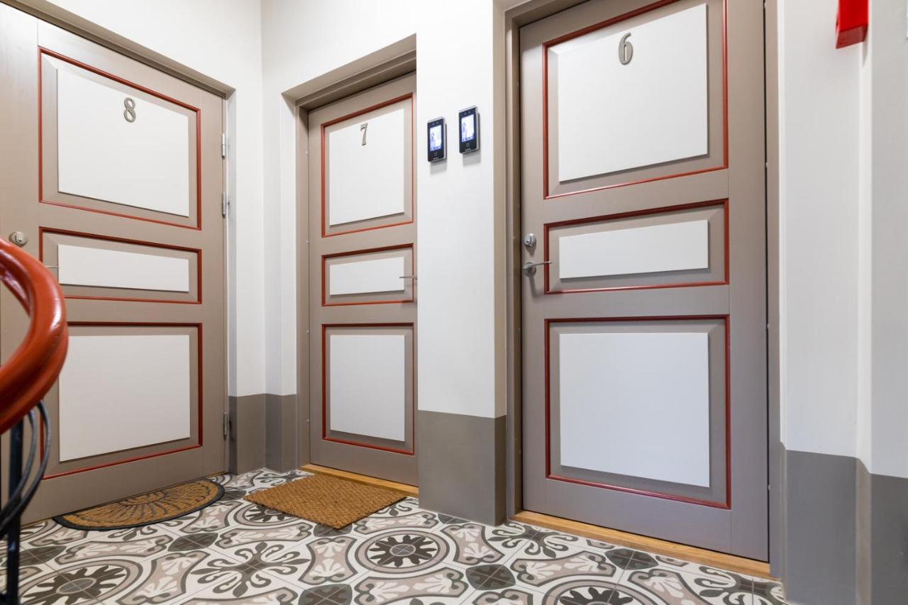 Charming 1Br In Superb Location, Free Parking & Wi-Fi Daire Tallinn Dış mekan fotoğraf