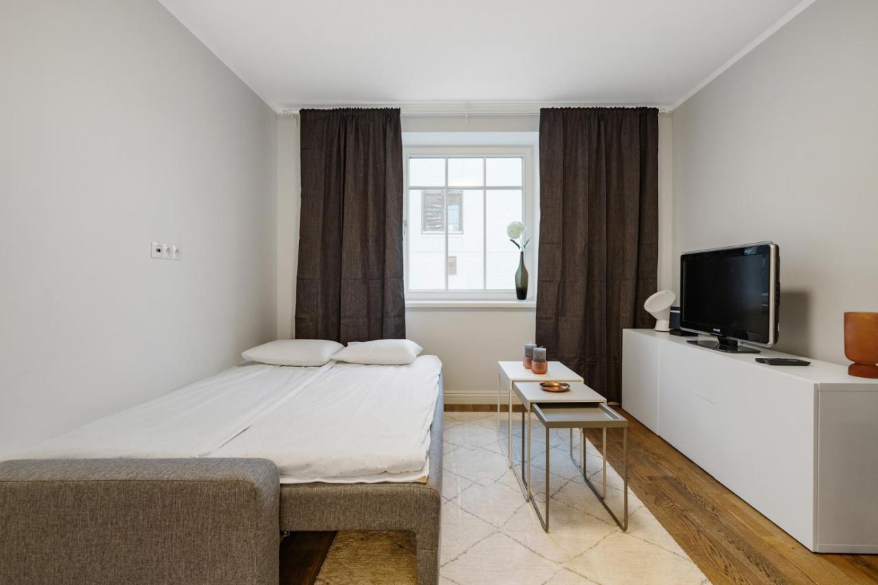 Charming 1Br In Superb Location, Free Parking & Wi-Fi Daire Tallinn Dış mekan fotoğraf